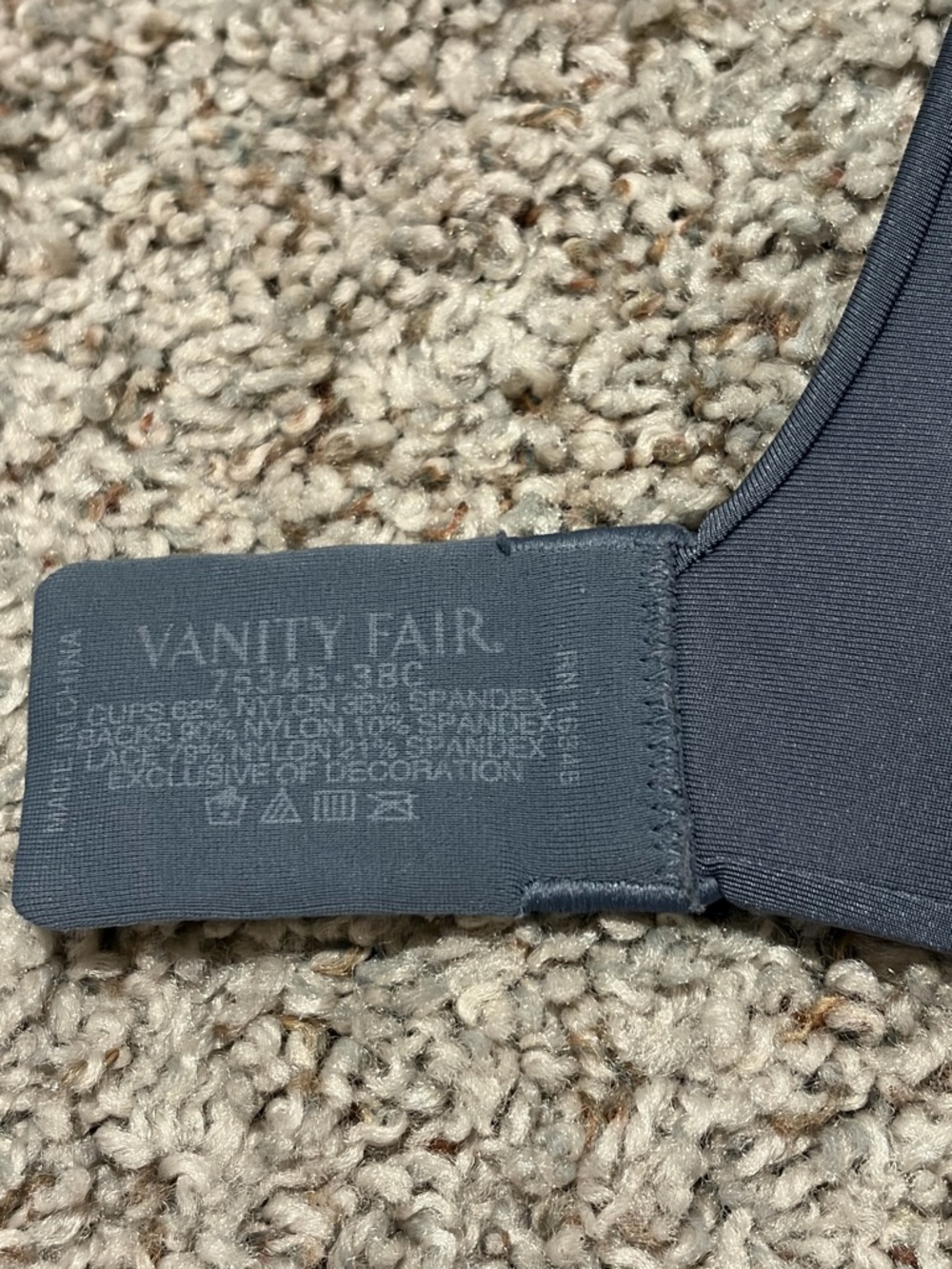 Vanity Fair Smooth Molded Bra in Charcoal - Picture 4 of 6